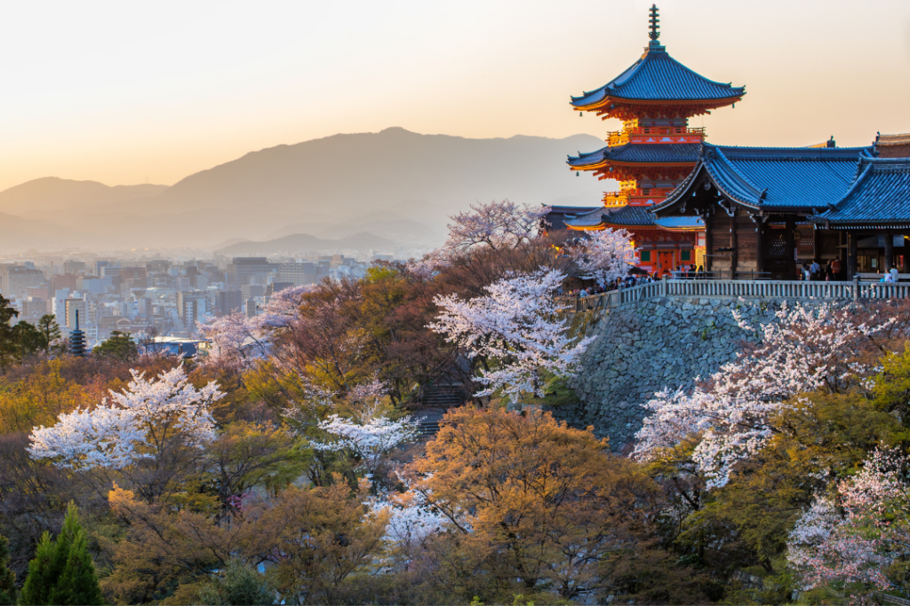 Sunset at Kiyomizudera Temple