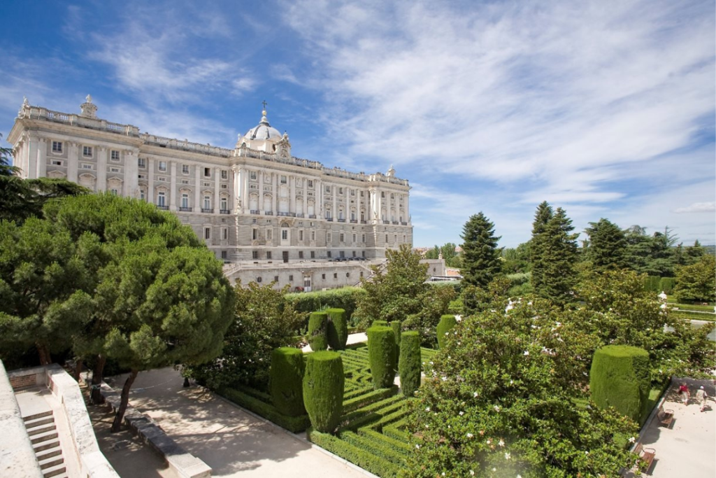 Royal Palace of Madrid - Virtuoso