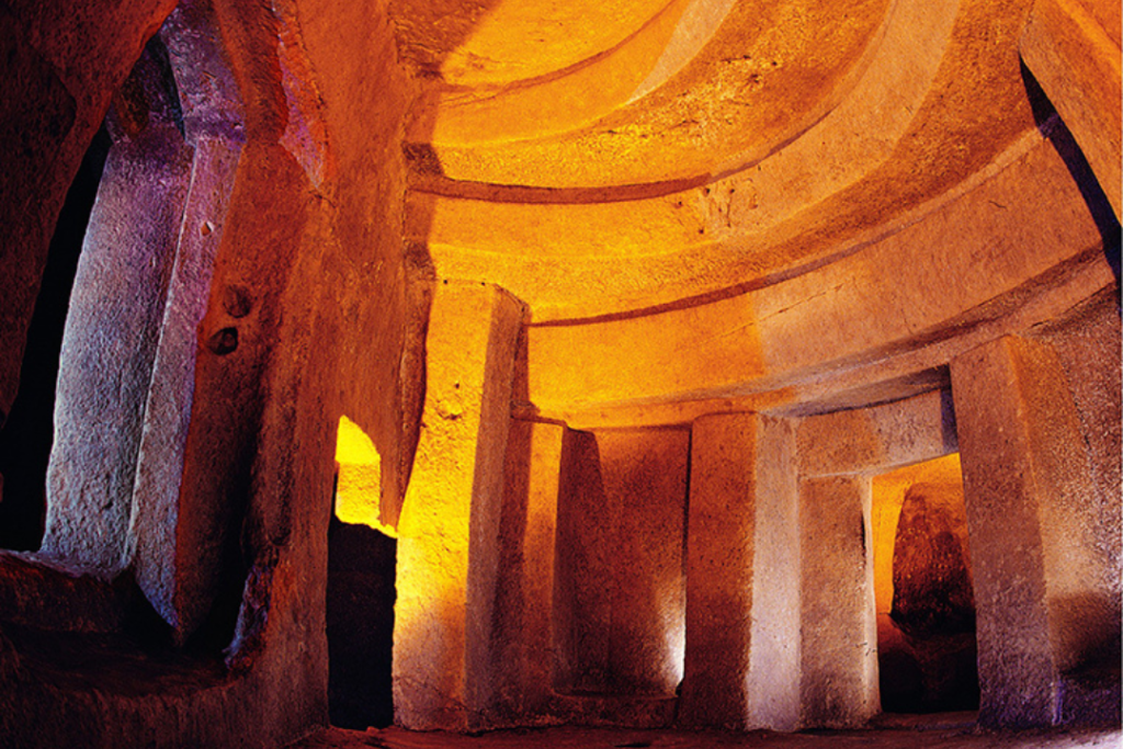 A look inside the underground Hal Saflieni Hypogeum, Malta - Virtuoso