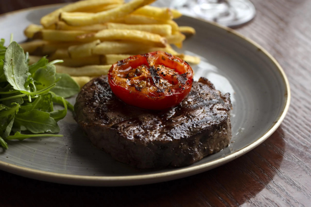 A Beautiful Steak from The Sussex - thesussex.ie