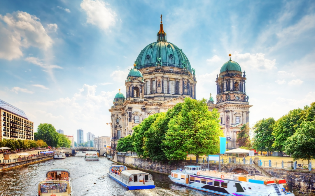 Discover Berlin: Iconic Sights and Local Treasures