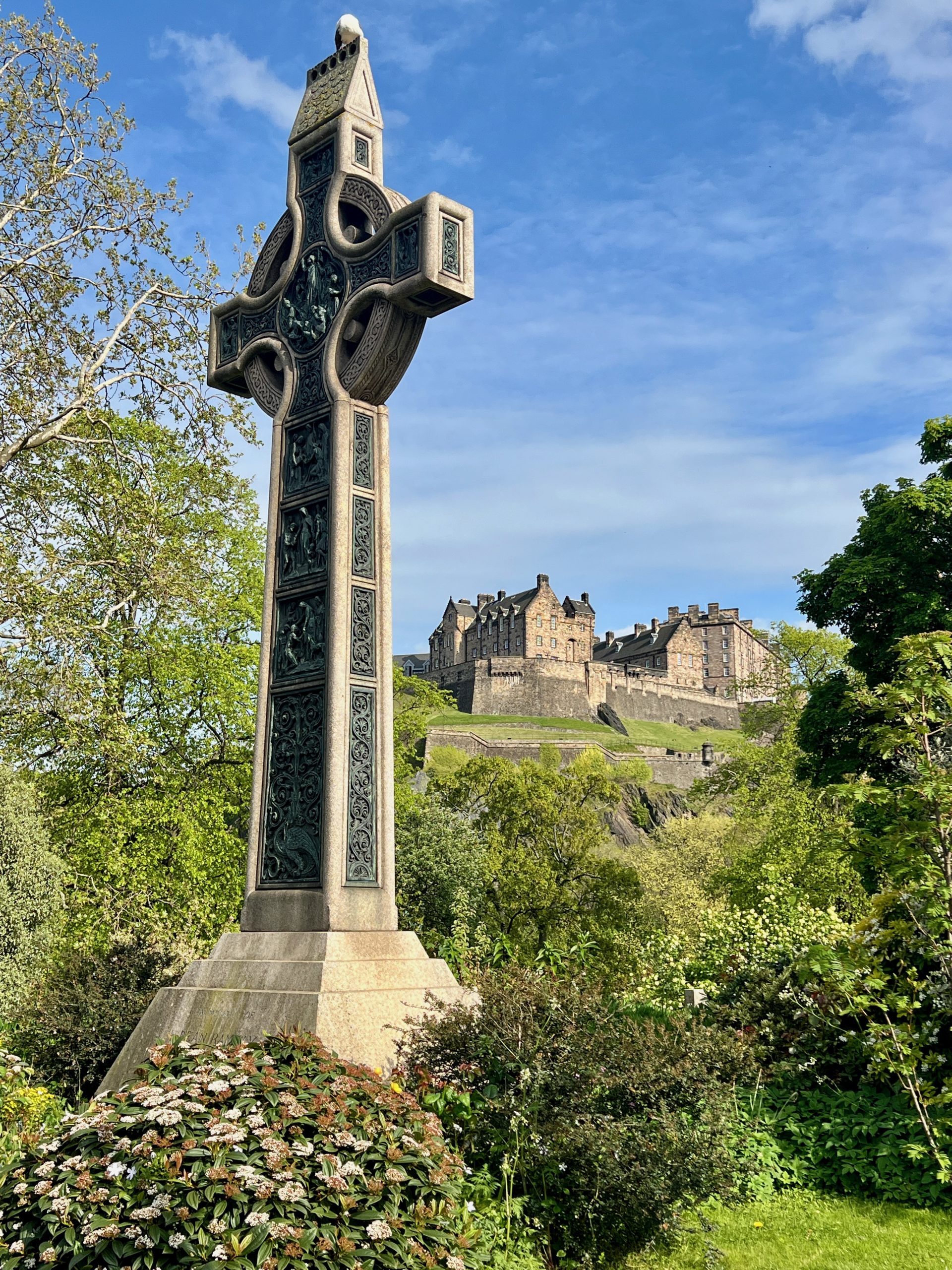 Edinburgh Castle in the distance